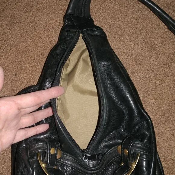 Mac Clay Leather Design: Tan/Black Leather Convertible Backpack/Shoulder Bag - Picture 7 of 14